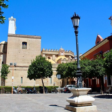 Wish Suite Campana De Sevilla Sevilha Exterior foto