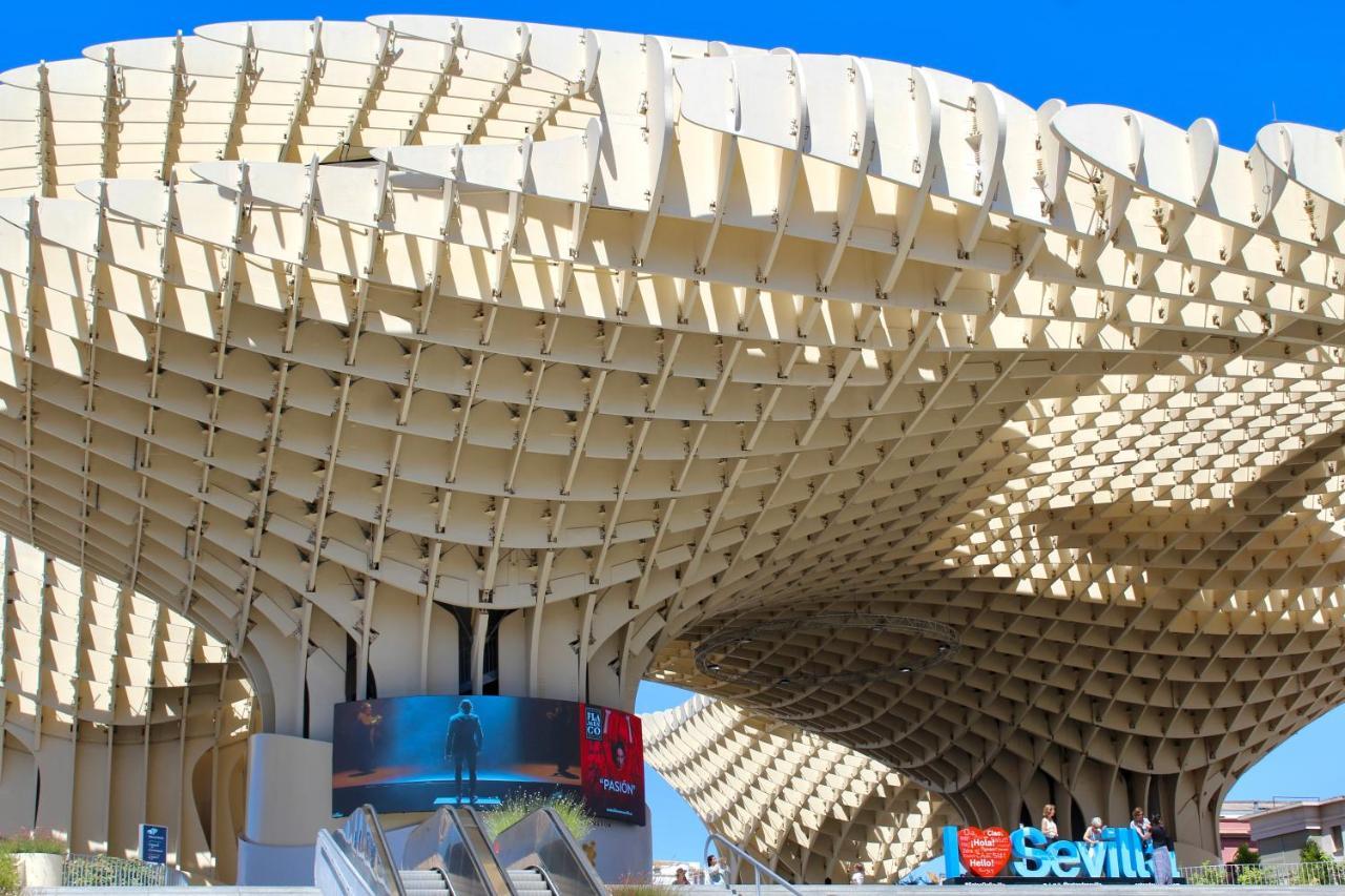 Wish Suite Campana De Sevilla Sevilha Exterior foto